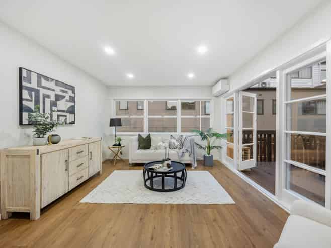 9 Oteha Valley Road, Northcross