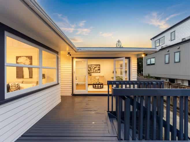 9 Oteha Valley Road, Northcross