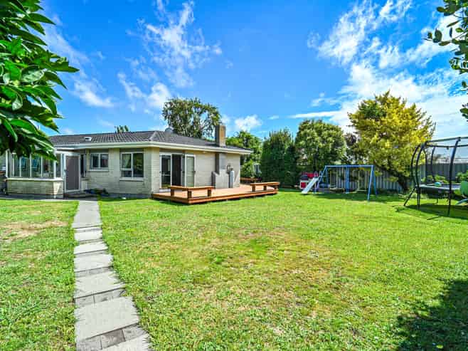 410 Hemi Street, Raureka