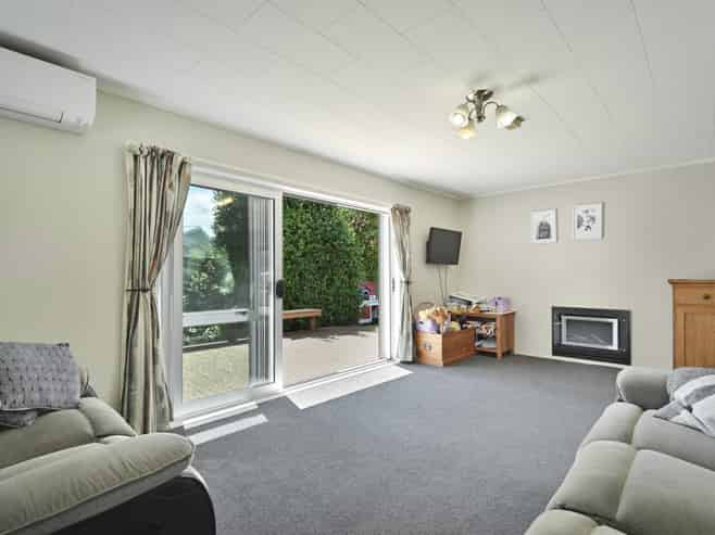 410 Hemi Street, Raureka