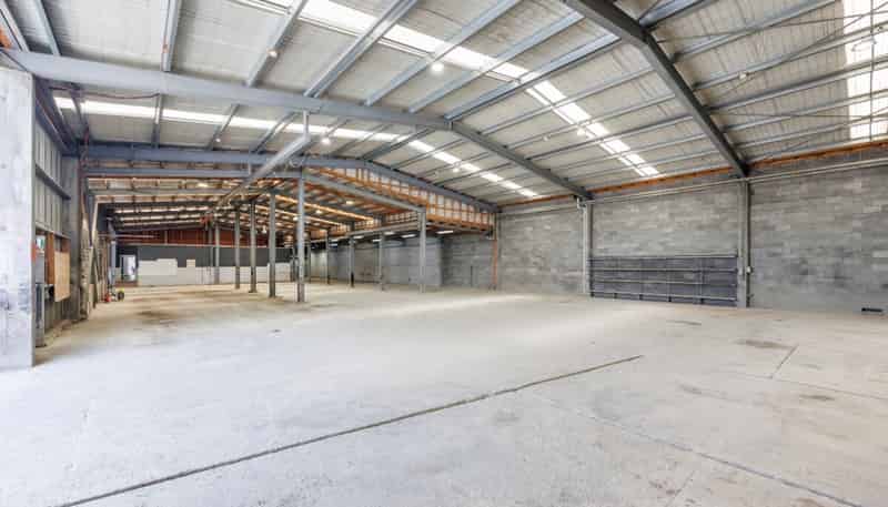 860-874 Tremaine Avenue, Milson