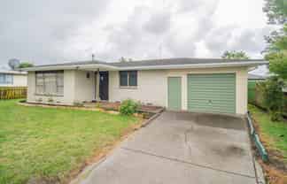 17 Walton Place, Flaxmere