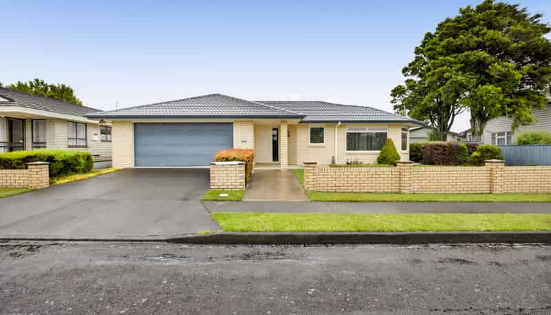 24 Brown Street, Inglewood