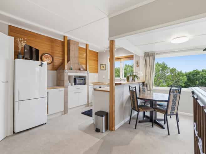 24 Sutton Crescent, Hillcrest