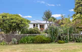38 Farm Street, Lumsden