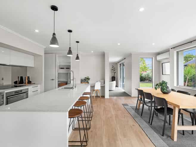 14 Josephine Crescent, Aidanfield