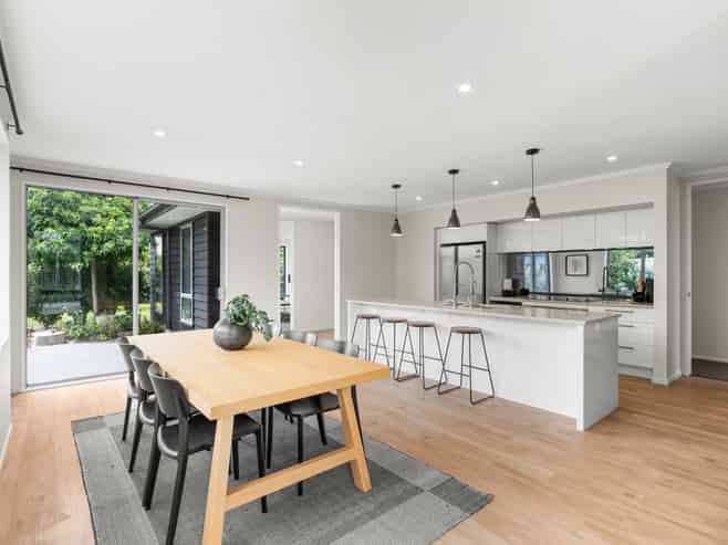 14 Josephine Crescent, Aidanfield