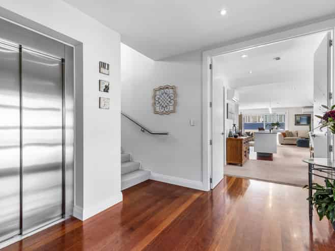 3/14 First Avenue, Avenues