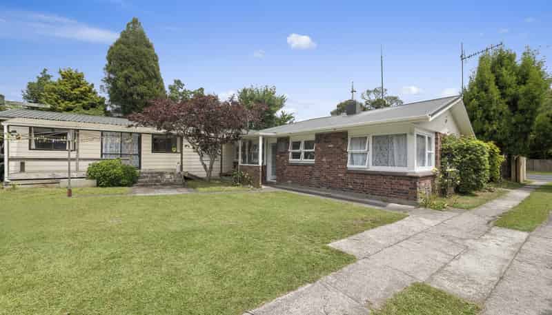 368 Sunset Road, Sunnybrook