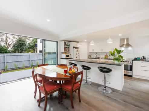 5A Aokautere Drive, Fitzherbert