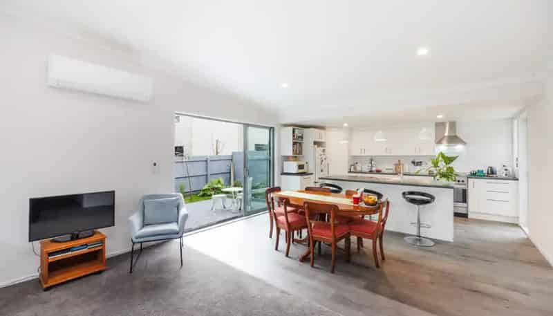 5A Aokautere Drive, Fitzherbert