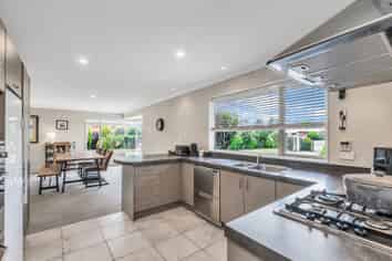 1 Oldham Place, DARFIELD