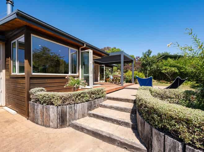 7 Highfield Grove, Richmond