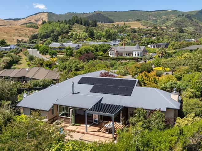 7 Highfield Grove, Richmond