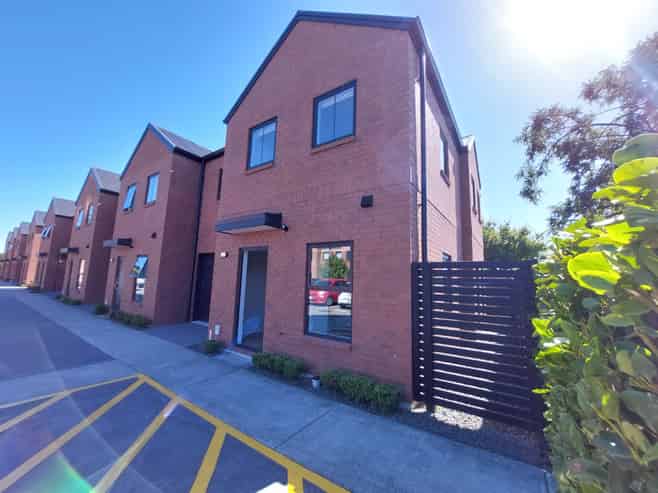 15 Pippa Lane, Chartwell