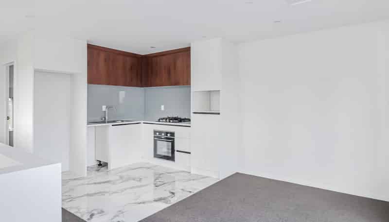 553f Massey Road, Mangere