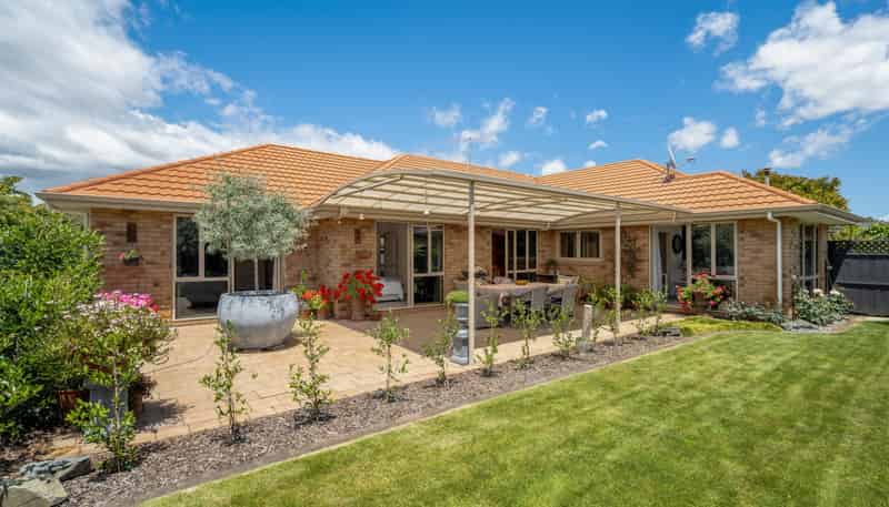 32 Magnolia Drive, Springlands