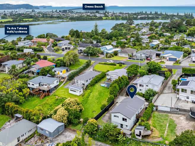 20b Moffat Road, Red Beach