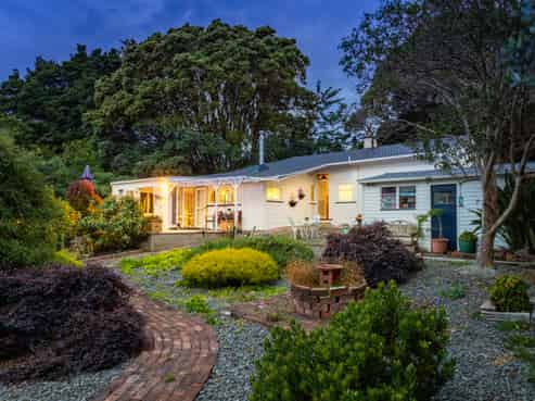 124a Main Road South, Raumati Beach