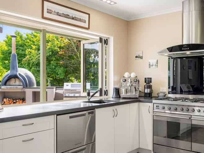 52E Loop Road, Te Puna