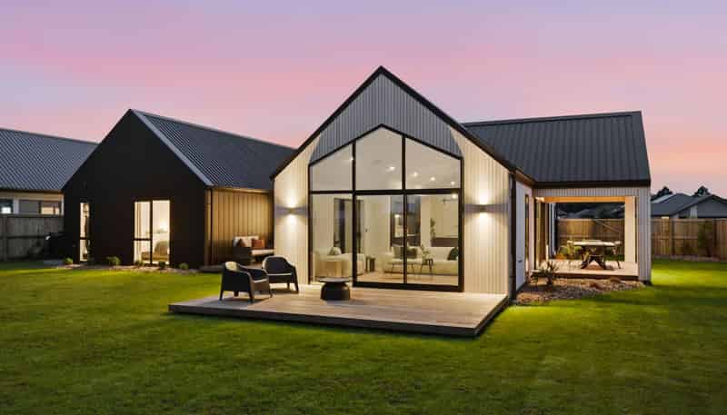 94 Ridgeland Way, WEST MELTON