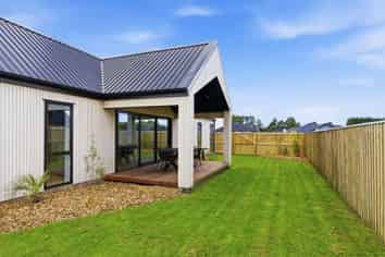 94 Ridgeland Way, WEST MELTON