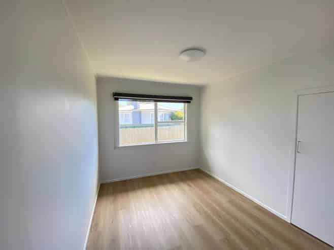 18 Celia Place, Mangere East