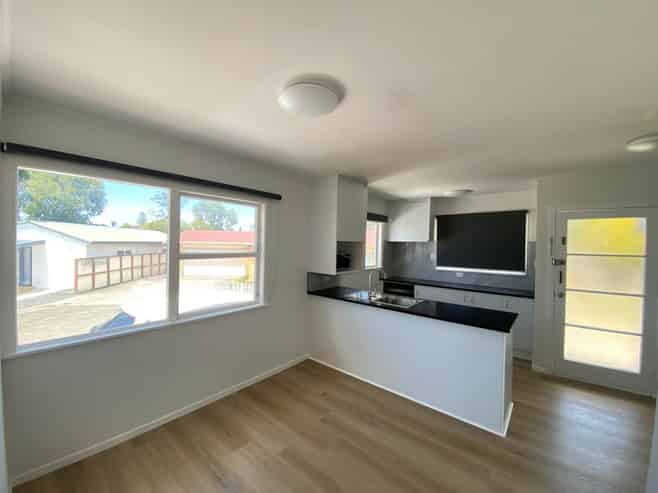 18 Celia Place, Mangere East