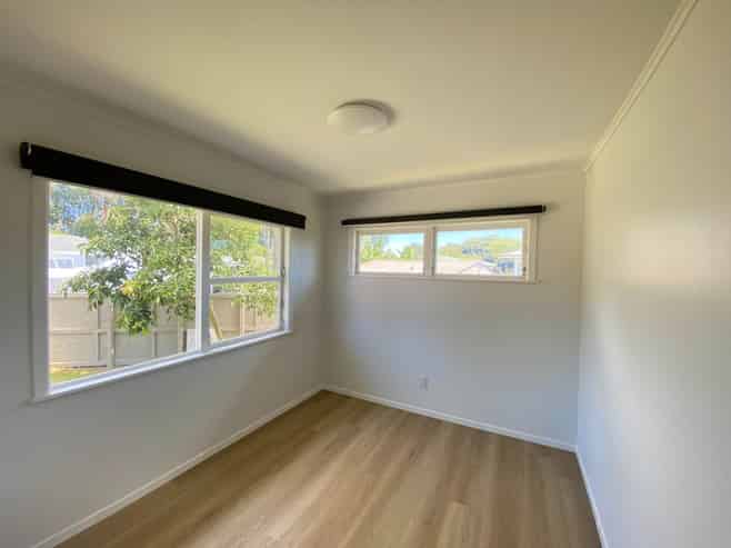 18 Celia Place, Mangere East