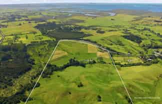 5565 State Highway 10, AWANUI