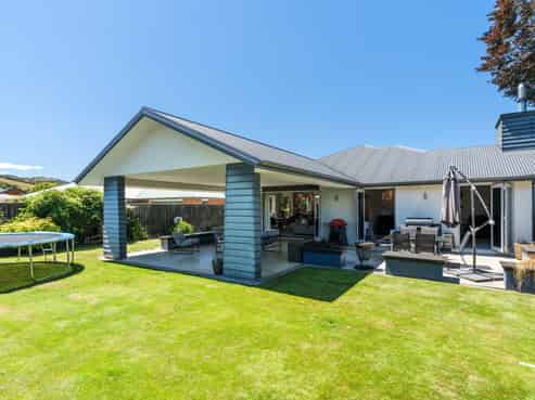 15 Mountfort Street, Outram