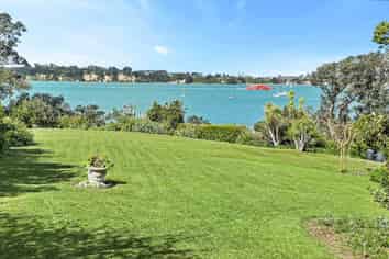 367 Riddell Road, Glendowie