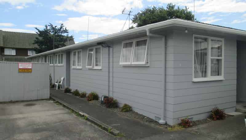 3/20 Victoria Avenue, Palmerston North Surrounds