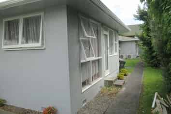 3/20 Victoria Avenue, Palmerston North Surrounds