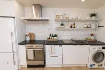 5D/163 Thorndon Quay, Thorndon