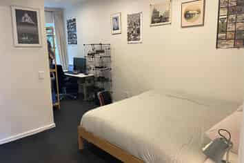 5D/163 Thorndon Quay, Thorndon