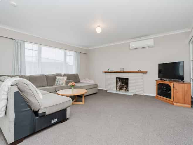 7 Anthony Crescent, Melville