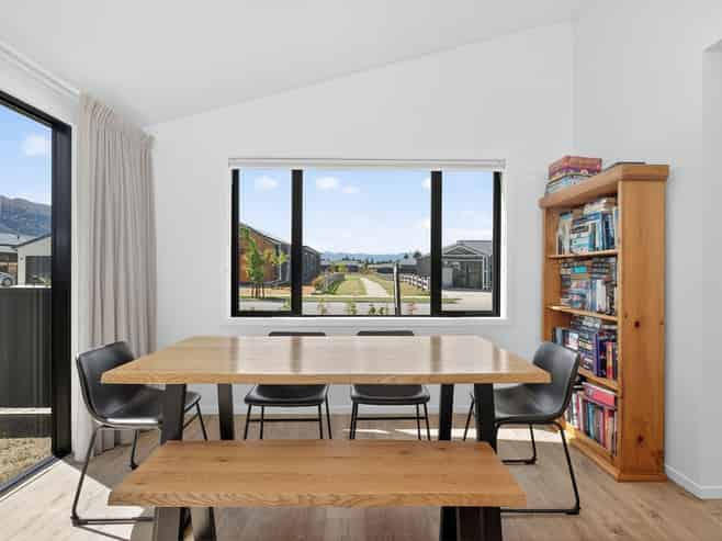 81 Burdon Loop, Lake Hawea