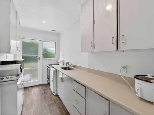 9 Cruickshank Crescent, Meadowbank