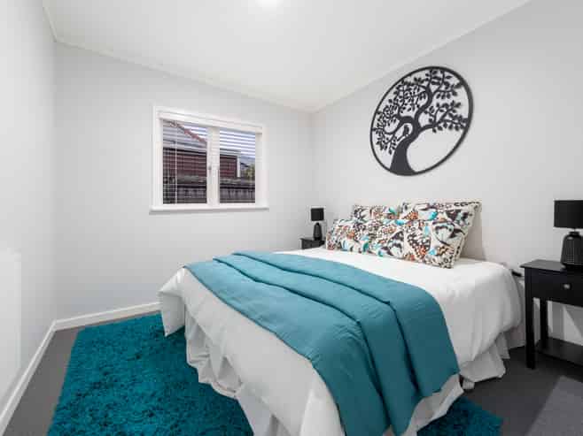 52 Woodside Road, Massey