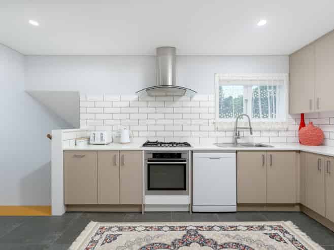 52 Woodside Road, Massey