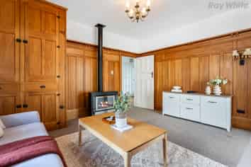 126 Francis Avenue, Saint Albans