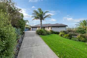 71 Aubrey Road, Stillwater