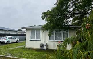 1/702 Kennedy Road, Raureka