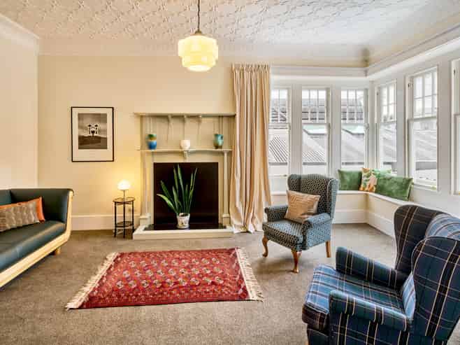 44 Glen Road, Kelburn