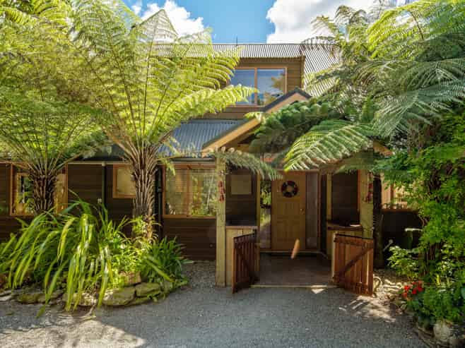 56 Camerons Road, Okaramio