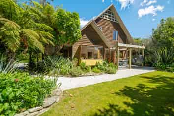 56 Camerons Road, Okaramio