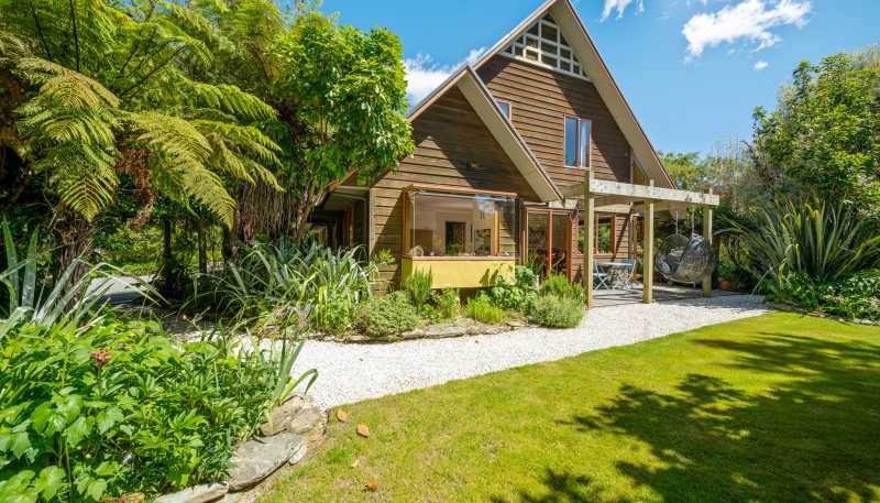 56 Camerons Road, Okaramio