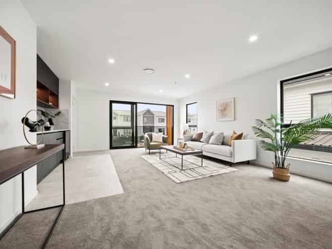 6 Pukeko Road, Hobsonville