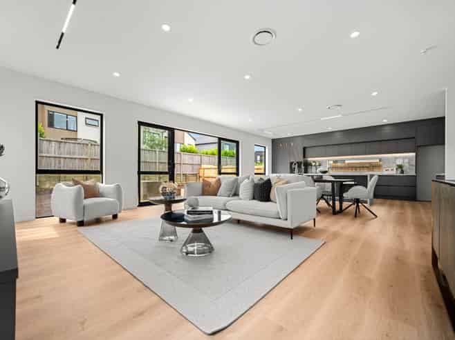 6 Pukeko Road, Hobsonville